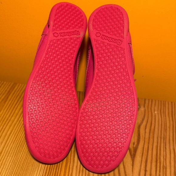 Reebok Women's Pink High-Top Sneakers - Picture 4 of 4